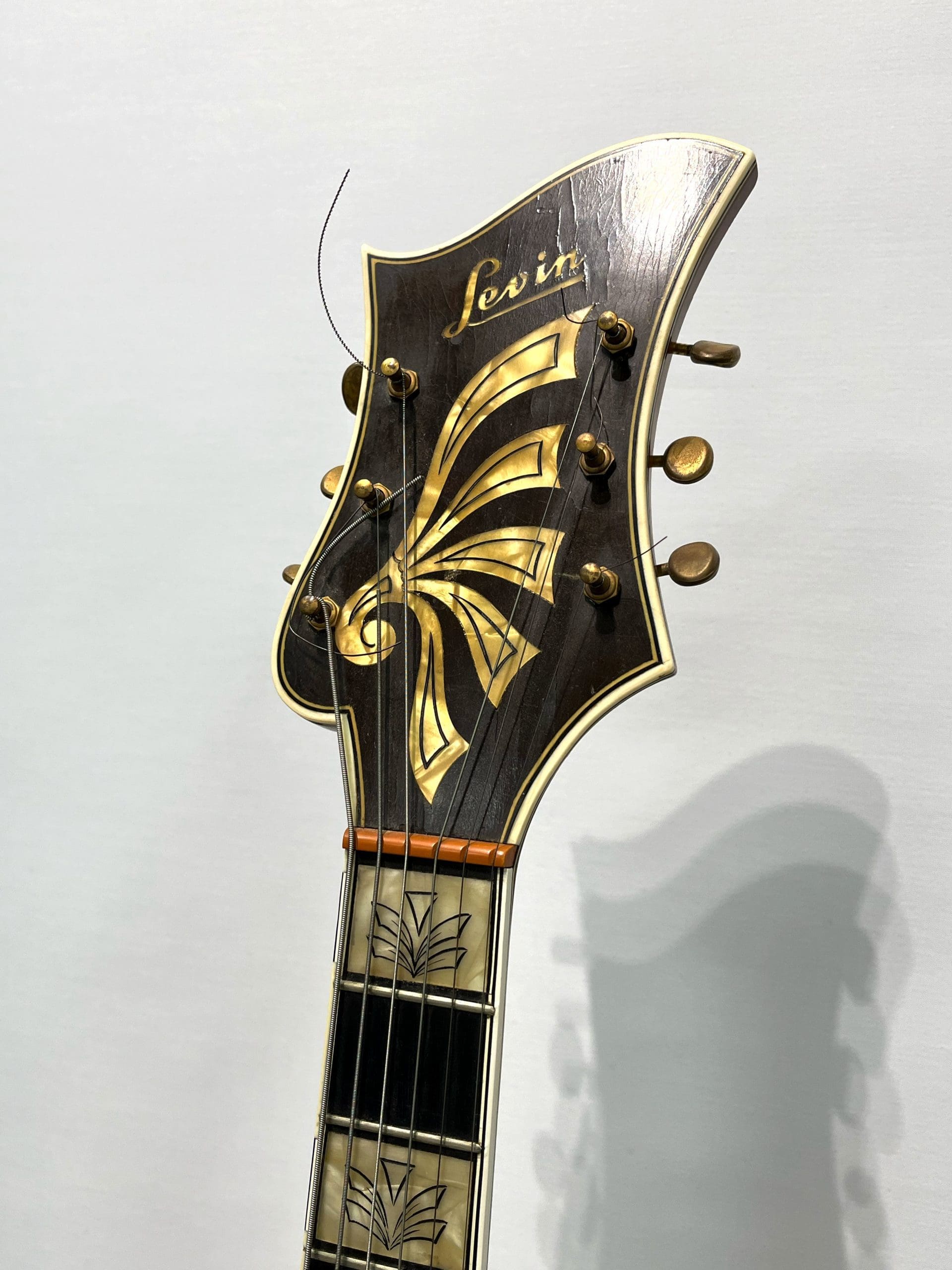 Levin Solist 2N, stålsträngad, cutaway, 1948, serienummer: 197397 - Bild 3