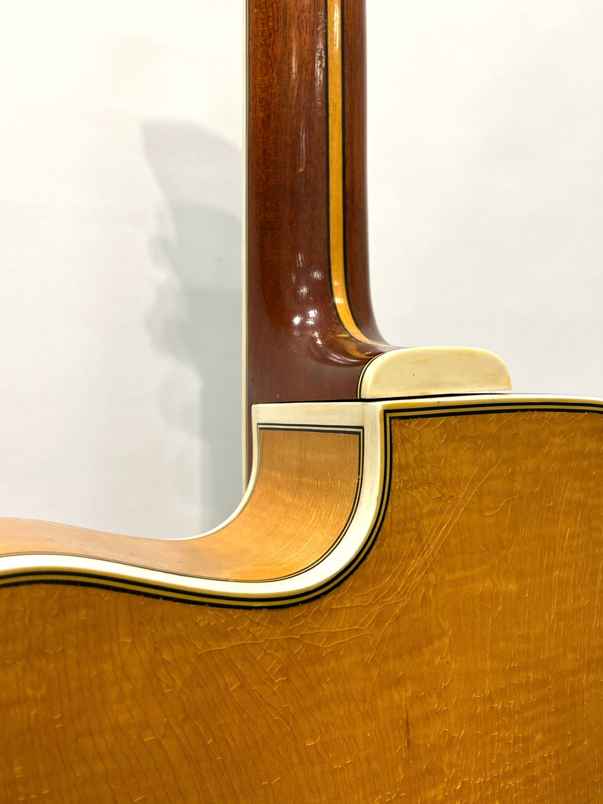 Levin Solist 2N, stålsträngad, cutaway, 1948, serienummer: 197397 - Bild 6