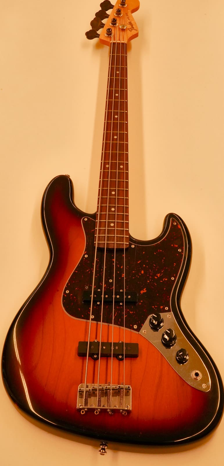Fender Jazz Bass med mjukt fodral