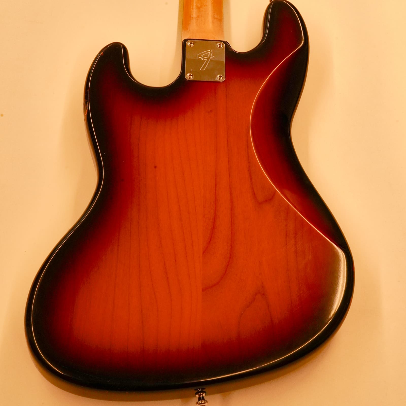 Fender Jazz Bass med mjukt fodral - Bild 4