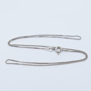 Halskedja Venezia Vitguld 18K 2,3g Längd 40,5cm Bredd 1mm behov av rodenering