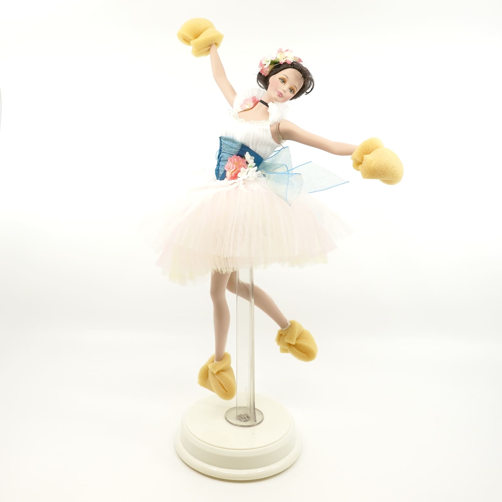 Barbie® Matell, Lighter Than Air™ & Classic Grace™ Doll, Prima Ballerina™ Collection - Bild 3