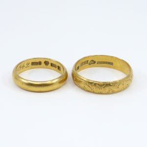 Investeringsguld 23K 12,4g graverat skevt