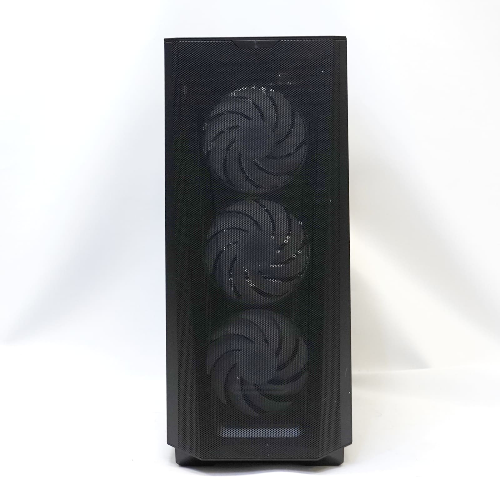Dator Stationär Gaming pc i5 12gen RTX 4060 1TB SSD 16GB RAM minne Linux Manjaro lösenordlåst - Bild 2