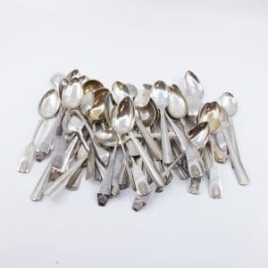 Investeringssilver S800 Bruttovikt: 6146,6g, graverat, mestadels finska stämplar