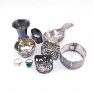 Investeringssilver S800-925 brv 233,5g  diverse smycken och korpus graverat, defekt