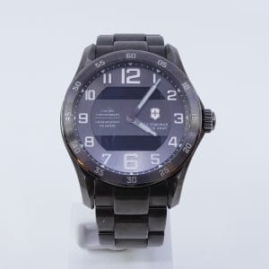 Armbandsur Victorinox Swiss Army Stål Boett 45mm