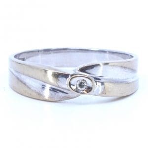 Ring Vitguld 18K 3,2g Ø17 med diamant 1xca0,02ct