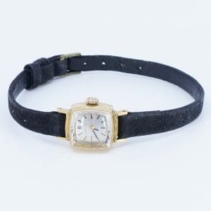 Armbandsur Dam Certina Guld 18K i boett Längd 22cm Boett 15mm, manuell, plexiglas. 11,3g.