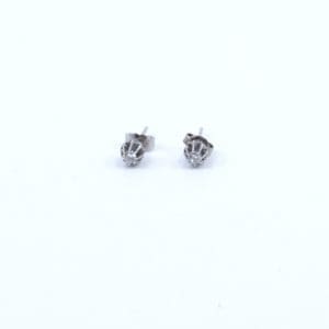 Örhängen vitguld 18K 1,4g med diamanter 2xca0,10ct