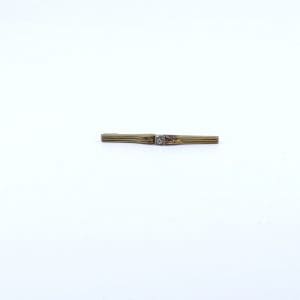 Brosch med vit sten 14K 2,1g Bredd 66mm Höjd 3mm