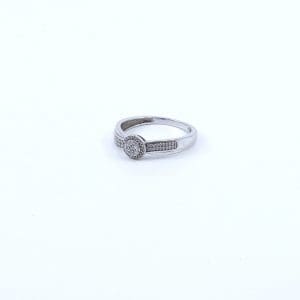 Ring vitguld 18K 2,8g Ø18,75 med diamanter 7xca0,01ct, 56xca0,008ct GHA