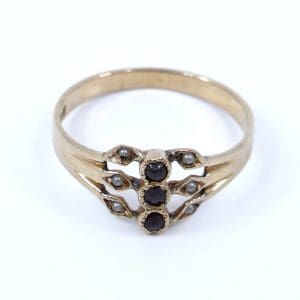 Ring Guld 18K 2,3g Ø18,5 Med stenar