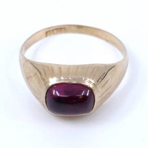 Ring Guld 18K 2,1g Ø16 Med röd sten