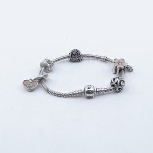 Armband Pandora med 5 berlocker Silver S925 27,3g Längd 17cm Bredd 2mm