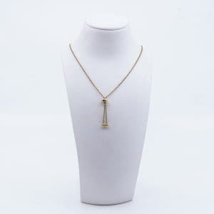 Halskedja Guld 18K 4,4g Längd 43cm Bredd 1mm med hänge
