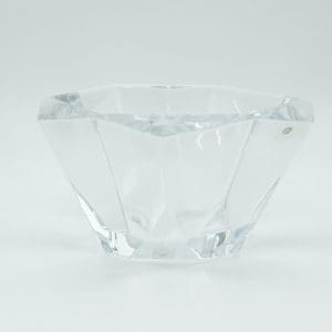 Skål Orrefors Precious clear Design: Malin Lindahl Höjd: 9,5cm Bredd: 16cm i originalkartong