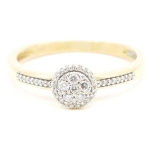 Ring Guld 18K 2,9g Ø18 med diamanter 5xca0,01ct 42xca0,005ct