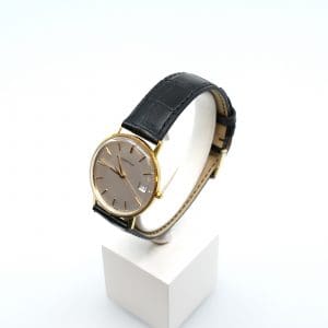 Armbandsur Certina Guld 18K Boett 33mm Datum Sernr EOL115929968 Plastglas Personlig gravyr Läderband