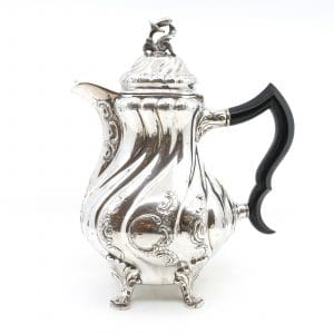 Kaffekanna S830 743,8g Höjd:27cm med trähandtag