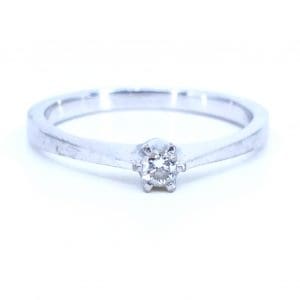 Ring vitguld 18K 2,4g Ø16 med diamant 1xca0,10ct