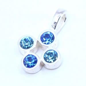Hänge Silver S925 1,4g Bredd 11mm Höjd 18mm med blå stenar