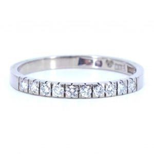 Ring vitguld 18K 2,3g Ø18,25 med diamanter 10xca0,02ct, Stigbert