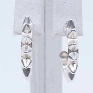 Örhängen halvcreoler Silver S925 3,0g Diameter 19mm med nitar