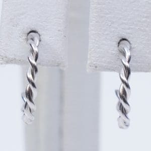 Örhängen halvcreoler Silver S925 0,9g Diameter 12mm tvinnade
