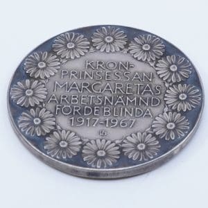 Mynt Silver S830 59,5g Kronprinsessan Margaretas arbetsnämnd för de blinda 1917-1967