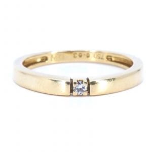 Ring Guld 18K 2,5g Ø16,5 med diamant 1xca0,03ct