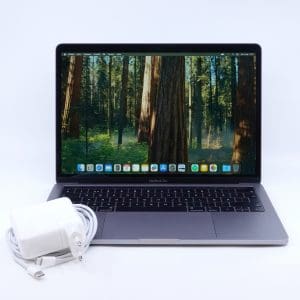 Laptop Apple Macbook Pro 2019, RAM: 8GB, SSD: 128GB, modell: A2159 med laddare snr:c02725c6cl40y