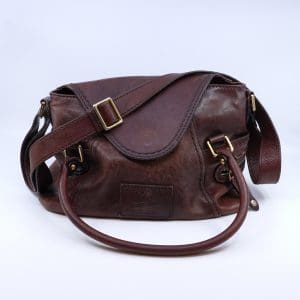 Väska The Bridege läder Mått Bredd 32cm Djup ca 11cm Höjd 21cm med axelrem