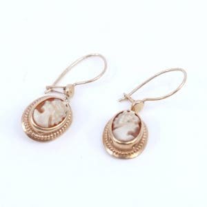 Örhängen Guld 14K 1g Höjd 24mm med Camé