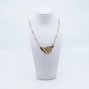 Halskedja Guld 18K 16,4g Längd 45-49cm Bredd 1-4mm med diamanter, hänge bredd:3,8cm