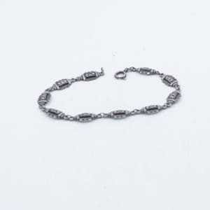 Armband Silver S925 6,6g Längd 18,5cm Bredd 6mm med små stenar