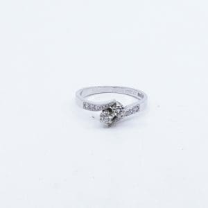 Ring Vitguld 18K 3,9g Ø17,5 med diamanter totalet 0,20ct enligt gravyr