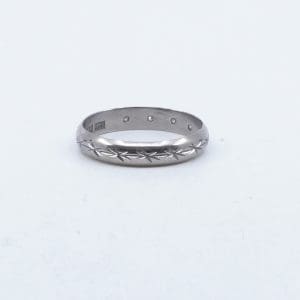 Investeringsguld 18K 2,9g, innehåller vitguld och små diamanter