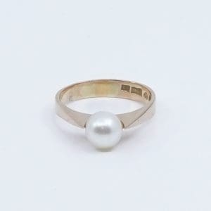 Ring med pärla Guld 18K 38,3g Ø17,50