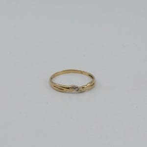 Ring Guld 18K 1,1g Ø17,75 med diamant (1xca0,005ct)