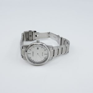 Armbandsur Citizen Eco-Drive Stål Datum Mineralglas Boett 39mm Längd 17,5cm med tillbehör