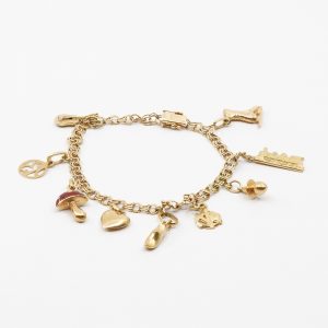 Armband Bismarck Guld 18K 12,5g Längd 18,5cm Bredd 4mm med nio berlocker