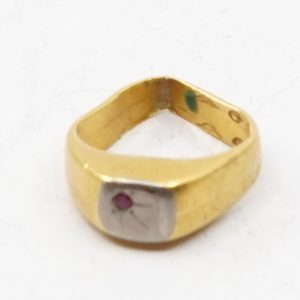 Ring Guld 21K 8,1g Ø15,5 skadad