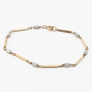 Armband Guld 18K 4,4g Längd 19cm Bredd 1mm med stenar, defekt