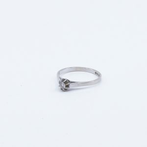 Ring Vitguld 18K 2,1g Ø18 med diamant ca0,10ct