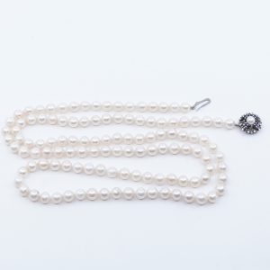 Pärlcollier odlat med lås i Silver S925 brv 52,2g Längd 89cm Bredd 6mm