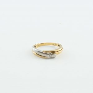 Ring tvåfärgad 18K 3,9g Ø18 med diamant 1xca0,02ct