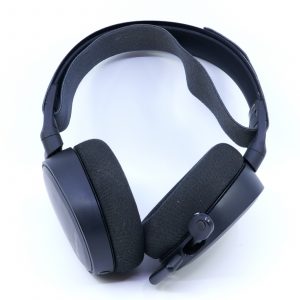 Hörlurar Steelseries troligtvis Arctis-serien