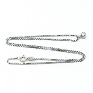 Halskedja Venezia Vitguld 18K 4,6g Längd 38,8cm Bredd 1mm med integrerat hänge diamant
