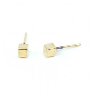 Örhängen Guld 18K 0,3g Diameter 3mm